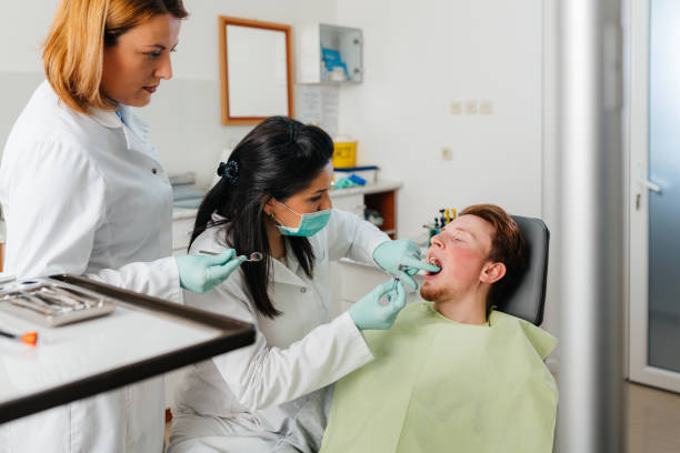Best Chipped Tooth Repair Near Me  in Center Line, MI