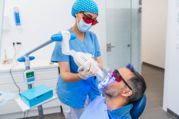 Best Emergency Tooth Extraction  in Center Line, MI